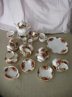 Servies Royal Albert 1962-1973 ~ porselein serviesgoed mooi!, Antiek en Kunst, Ophalen of Verzenden