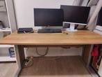 IKEA bureau (ophalen 28 januari) gratis, Ophalen, Gebruikt, Bureau
