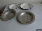 Bordjes, antiek, 4 stuks, emaille en aluminium, Ophalen of Verzenden