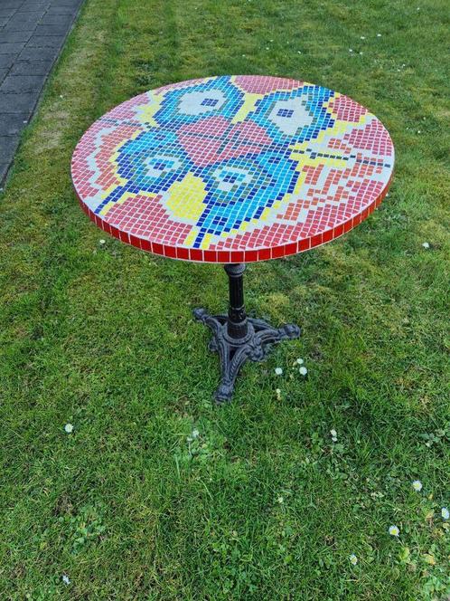 Mozaïek tafel, Huis en Inrichting, Tafels | Bijzettafels, Gebruikt, Rond, 60 cm of meer, Overige materialen, Ophalen