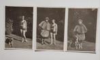 3 oude foto 's met meisjes in badpak - bontjas circa 1920, Ophalen of Verzenden, Foto, Zo goed als nieuw, Voor 1940