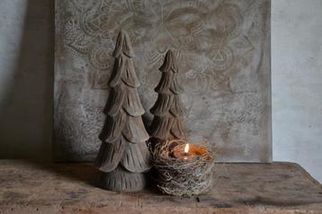  Prachtige houten kerstboom beschikbaar voor biedingen