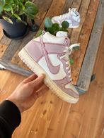 Nike Dunk High 1985 Barely Rose Denim EU42.5, Overige kleuren, Nike, Ophalen of Verzenden, Sneakers of Gympen