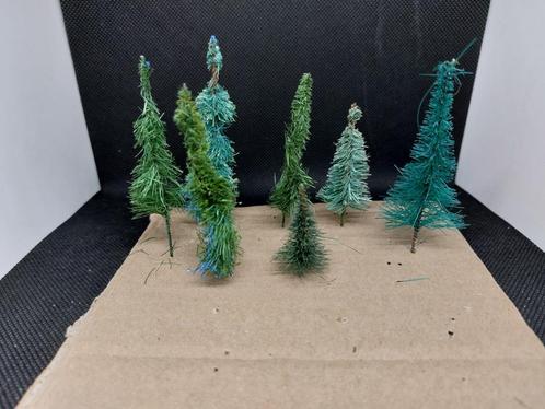 set van 7 verschillende steekdennen ca. 8cm (13005), Hobby en Vrije tijd, Modeltreinen | N-Spoor, Gebruikt, Natuur, Gelijkstroom