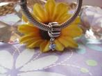 Pandora bedel 790166AM = DANGLE + amethyst(je) = FEBRUARI, Pandora, Ophalen of Verzenden, Zo goed als nieuw, 1 bedel
