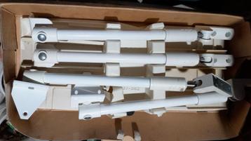 Raamuitzetter Telescopisch Axa 2800/30 beschikbaar voor biedingen