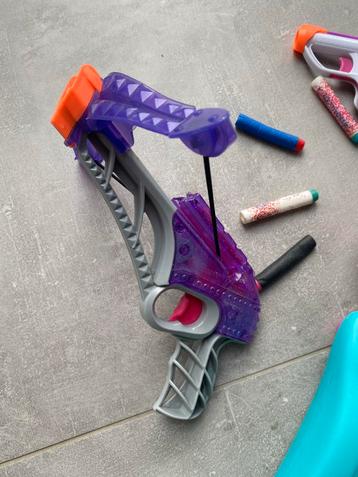 Nerf Rebelle Pistolen & Waterpistool Set beschikbaar voor biedingen