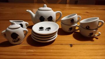 Jip en Janneke speelgoedservies beschikbaar voor biedingen