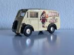 Morris J Type busje / Van van Corgi Minnie the Minx, Ophalen of Verzenden, Gebruikt, Auto, Corgi