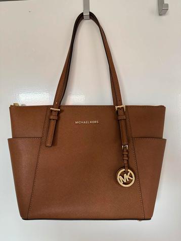 Michael Kors Jet Set Charlotte Tas - Zo Goed Als Nieuw! beschikbaar voor biedingen