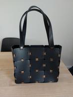 Leren Design Schoudertas - Milaan- niet gedragen, 20 tot 30 cm, Zwart, Minder dan 40 cm, Ophalen of Verzenden