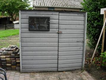 GRATIS: houten schuurtje/containerberging beschikbaar voor biedingen