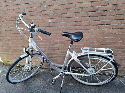 GIANT ULTIMO | Framemaat 51| Goed onderhouden | Bodegraven, Fietsen en Brommers, Fietsen | Dames | Damesfietsen, Gebruikt, Giant
