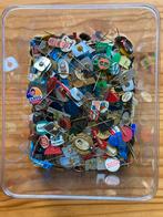 Verzameling Speldjes en Pins, Verzamelen, Speldjes, Pins en Buttons, Ophalen, Gebruikt, Overige onderwerpen, Speldje of Pin