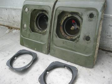 T.K.landrover defender series 3 frontwing panel links+rechts beschikbaar voor biedingen