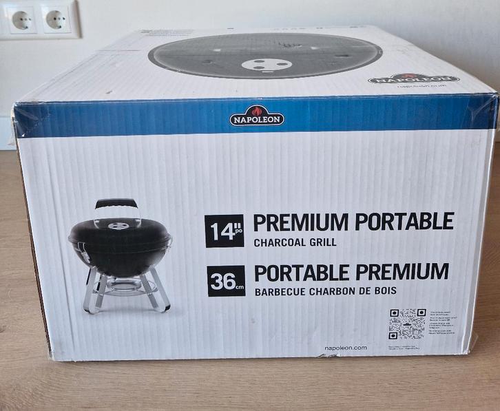 BBQ Napoleon NK14K LEG3, Tuin en Terras, Houtskoolbarbecues, Nieuw, Ophalen of Verzenden
