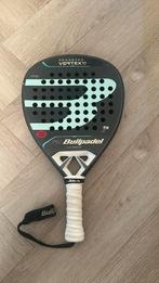 Bullpadel vertex 04 w, Sport en Fitness, Padel, Ophalen of Verzenden, Zo goed als nieuw, Padelracket