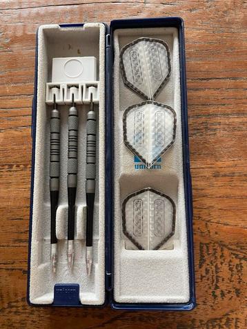 Unicorn Dartpijlen Set beschikbaar voor biedingen