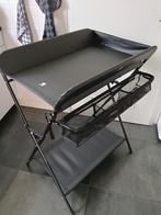 Inklapbare commode, verschoonmat, Ophalen, 50 tot 70 cm, Zo goed als nieuw, Opstaande rand