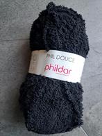 NIEUW! 10 zwarte bollen Phil Douce PHILDAR 100% polyester., Ophalen of Verzenden, Nieuw, Breien of Haken, Wol of Garen