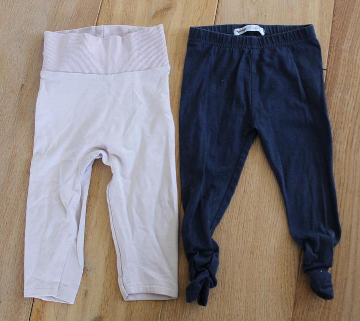 2 zachte broekjes van C&A en Dirkje maat 80, Kinderen en Baby's, Babykleding | Maat 80, Gebruikt, Meisje, Broekje, Ophalen of Verzenden