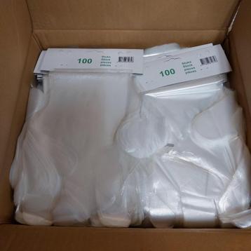 Gratis Handschoenen  beschikbaar voor biedingen