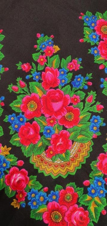 Russische sjaal, 100% wol, 80 x 80 cm beschikbaar voor biedingen