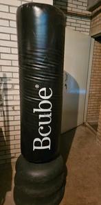 Staande boxzak Bcube, zak zelf is 130cm hoog, Ophalen, Gebruikt, Bokszak
