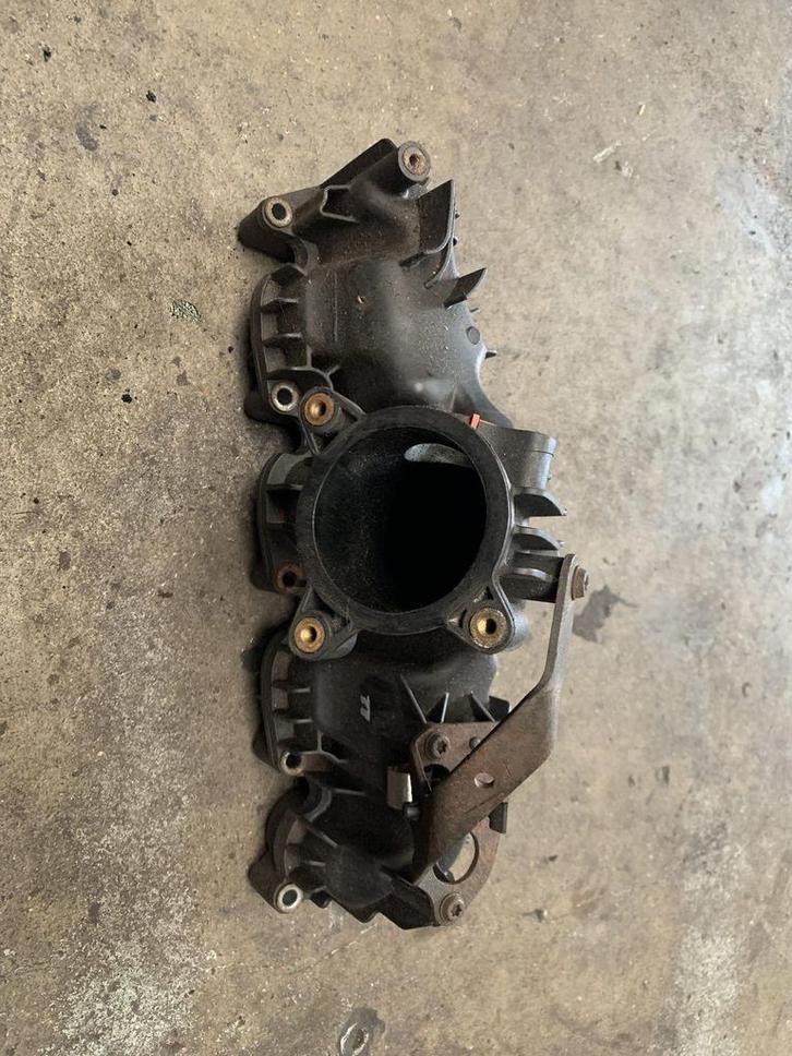 Volkswagen T5.1 Gp 2.0 tdi Inlaatspruitstuk 03L 129 711 P, Auto-onderdelen, Motor en Toebehoren, Volkswagen, Gebruikt, Ophalen of Verzenden