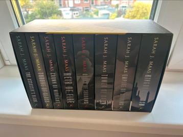 Throne of Glass serie - Sarah J. Maas beschikbaar voor biedingen