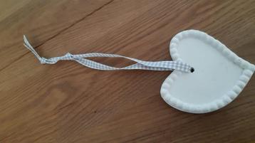 Gratis - Riverdale houten hart - alleen ophalen! beschikbaar voor biedingen