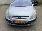 Peugeot 307 1.6 16V 5DRS 2004 Grijs, Auto's, Peugeot, Voorwielaandrijving, 4 cilinders, 610 kg, Handgeschakeld