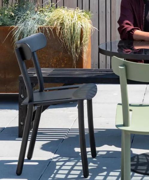 Nieuw | Zuiver Friday Tuinstoelen | Set van 2 | Grey |, Tuin en Terras, Tuinstoelen, Nieuw, Aluminium, Stapelbaar, Ophalen