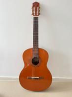 Akoestische gitaar incl. hoes, standaarden, capo’s en tuner, Ophalen, Zo goed als nieuw, Klassieke of Spaanse gitaar, Met koffer