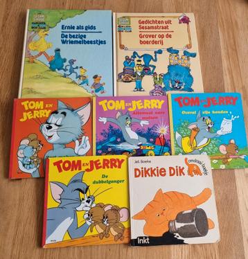 Vintage Kinderboeken Jaren 80 - Sesamstraat & Tom en Jerry beschikbaar voor biedingen