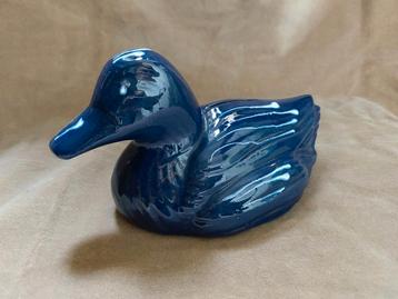 Terracotta spaarpot eendje blauw glazuur beschikbaar voor biedingen