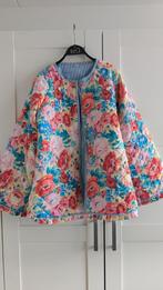 Vrolijke en bloemige zomerjas, Ophalen of Verzenden, Zo goed als nieuw, Blauw