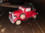 Rode Auto met Kerstboom voor Kerstdorp, Ophalen, Gebruikt
