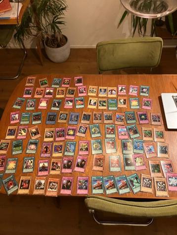 Yu-gi-oh! kaarten beschikbaar voor biedingen