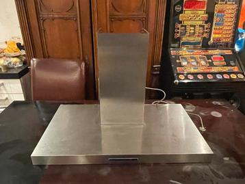 Boretti 90 CM Wandschouwkap beschikbaar voor biedingen