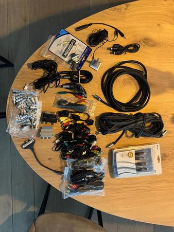 Professionele audio en optische kabels (meeste ongebruikt) beschikbaar voor biedingen