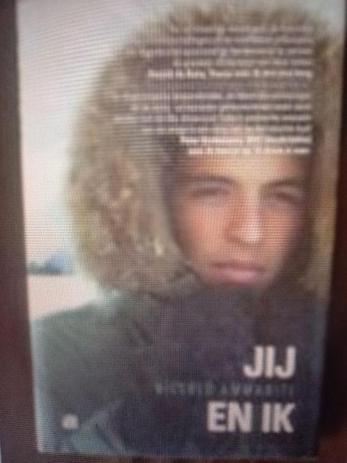 Niccolo Ammaniti - Jij en ik hardcover met stofomslag nieuw, Boeken, Romans, Nieuw, Nederland, Ophalen of Verzenden