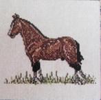 Borduurpatroon Paard in de wei   nr 9943, Verzenden, Nieuw, Handborduren, Patroon