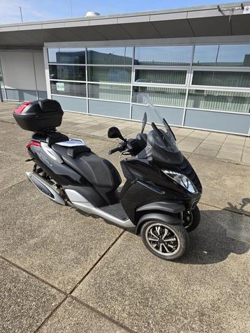 Peugeot Metropolis 400I /2016/Black Edition/ keyless/motor beschikbaar voor biedingen