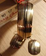 Fraaie oorbellen & brede armband fraai bewerkt goudkleurig!, Overige materialen, Hangers, Ophalen of Verzenden, Zo goed als nieuw