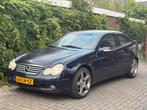 Mercedes-Benz C-Klasse 1.8 C180 Kompr Sportcoupe AUT 2003, Auto's, Mercedes-Benz, Automaat, 74 €/maand, 1796 cc, Origineel Nederlands