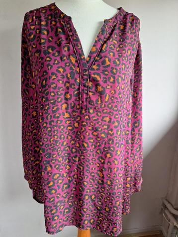 Nieuwe paarse stretch top print van Miss Etam, maat 50 beschikbaar voor biedingen
