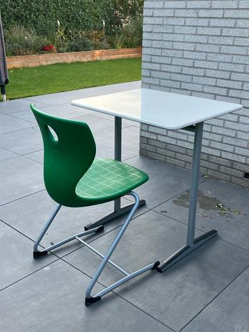 Bureauset (stoel + tafel) - school kwaliteit - meerdere sets beschikbaar voor biedingen