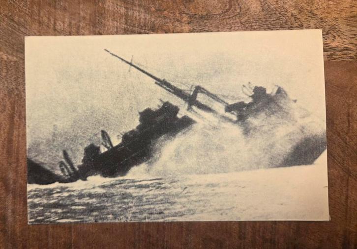 De getorpedeerde "Nieuw Zeeland" van de KPM, Verzamelen, Ansichtkaarten | Themakaarten, Ongelopen, 1940 tot 1960, Verzenden