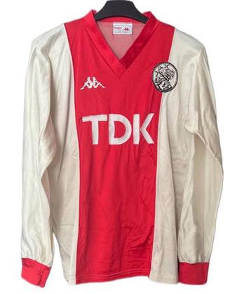 Zeldzaam Ajax shirt uit 1986-1987 beschikbaar voor biedingen